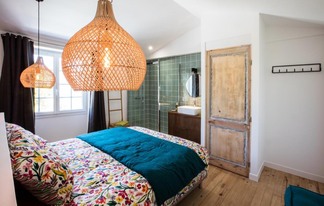 Les Apparts De Charly-Superbe Duplex Dans Un Hotel Particulier, Parking Prive Gratuit La Rochelle  Exterior foto